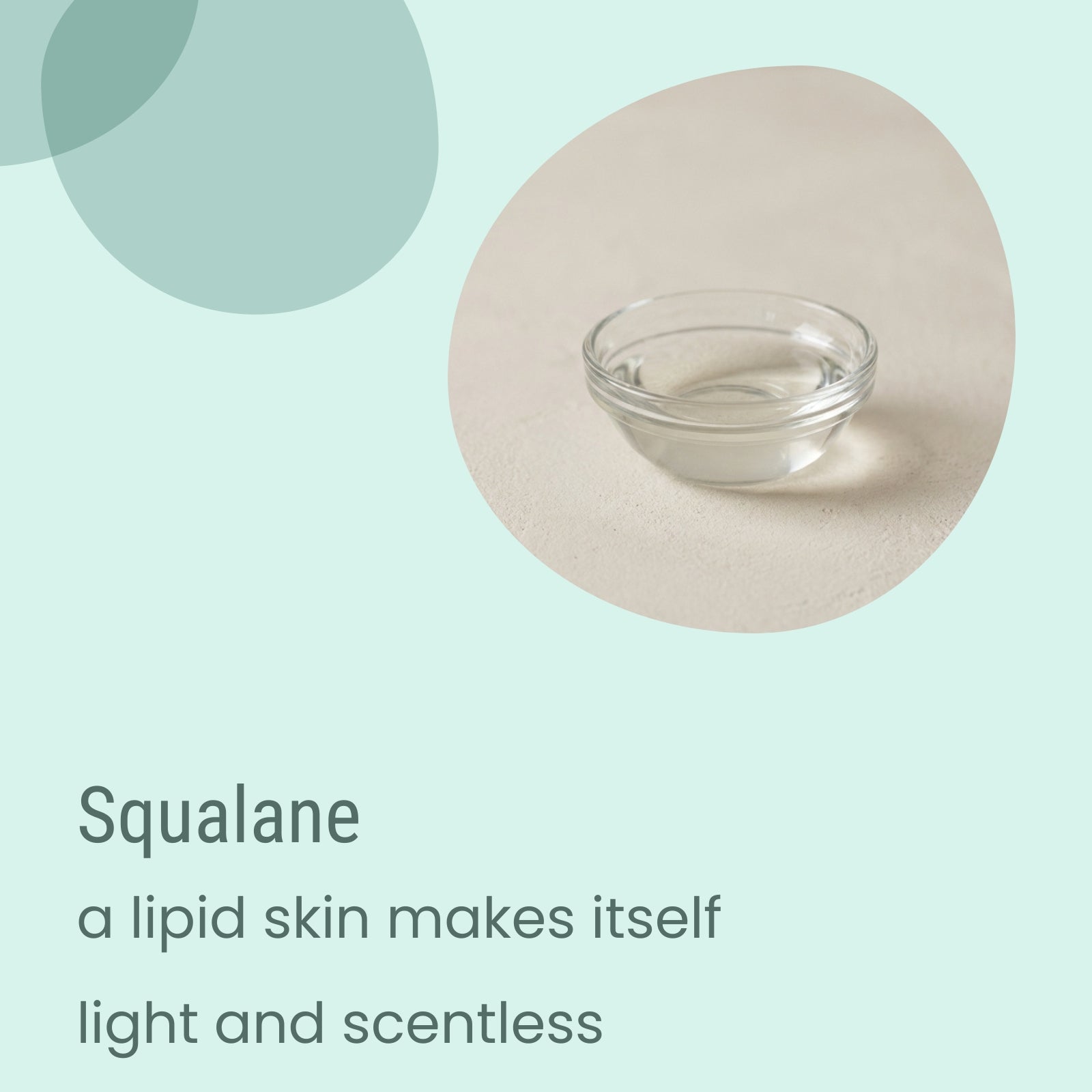 A small glass bowl with clear Flow Dry Sensitive Light Moisturiser by Biotaderm on a light surface, next to text describing it as a weightless, scent-free formula—perfect as a body moisturiser, especially for dry, sensitive skin in need of the gentle care provided by plant-derived oils.